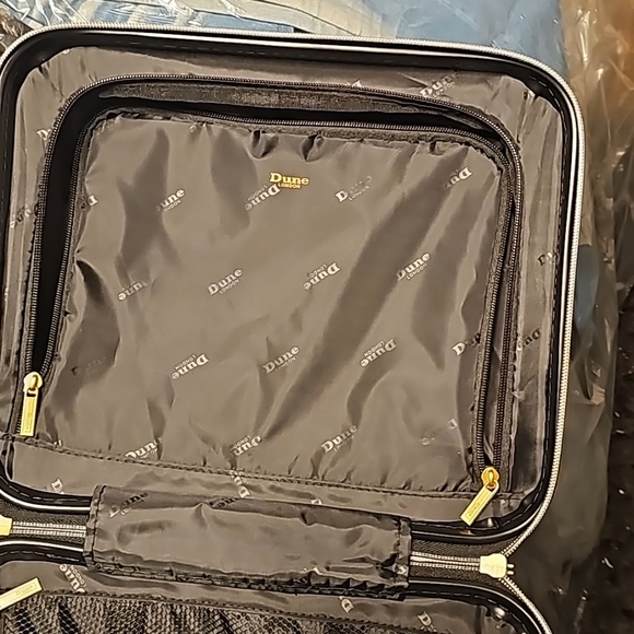 Dune London Olive Vanity Case- Black - Picture 9 of 11